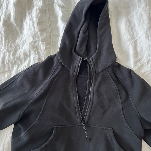 Black lululemon scuba oversized half zip size xs/s - Picture 3 of 8